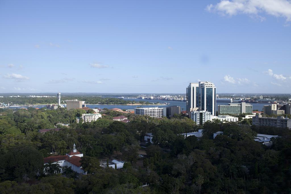 Southern Sun Dar Es Salaam Exterior foto